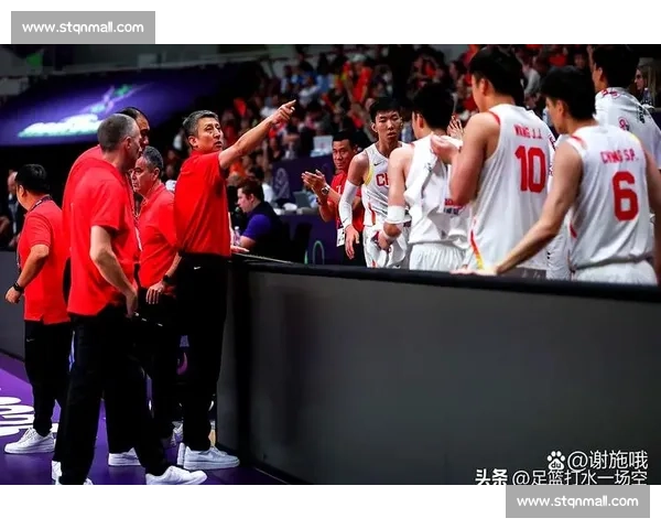 如何从战术策略和球员表现分析看懂体育比赛的胜负玄机